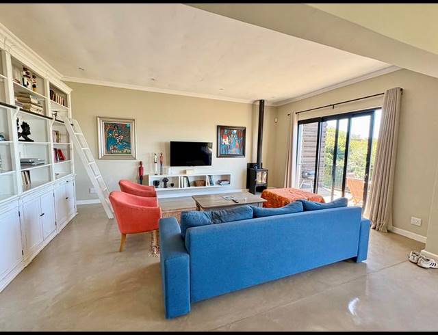 3 BEDROOM PROPERTY TO RENT IN ORANJEZICHT